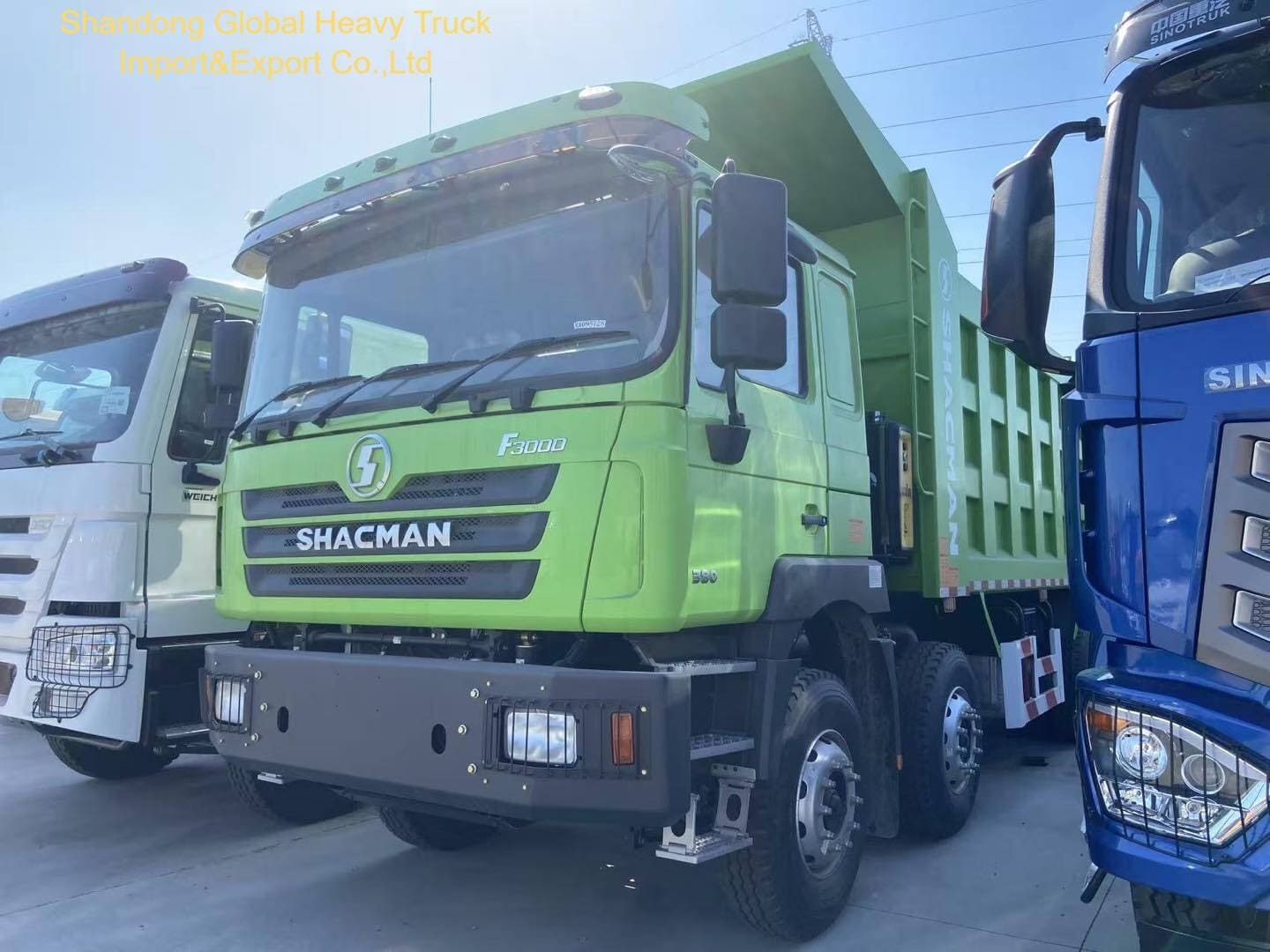 Shacman F3000 8×4 12 ruote camion pesante con 35-40 tonnellate di carico utile e 25-30 m3 di capacità