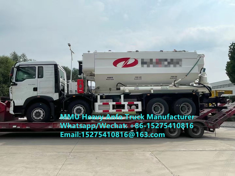 Howo intelligente che miscela e carica esplosivi pesanti multifunzionali a base di olio di ammonio per camion con emulsione pesante da 15/20/25 tonnellate ANFO camion Servizio di brillamento minerario in Zambia/Zimbabwe/Tanzania/Ghana/Guinea/Perù