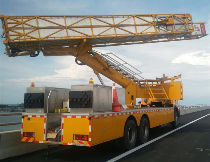 tipo professionale camion della piattaforma 8x4 di ispezione del ponte con il telaio 19-22m HZZ5318JQJ di FAW