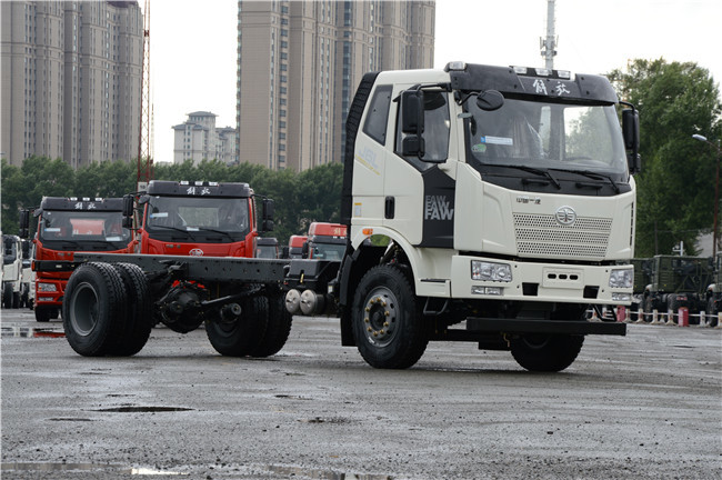 L'euro 5 FAW J6L 10 spinge i camion del trasporto di carico 6x4