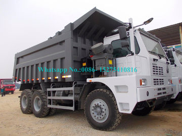 Autocarro con cassone ribaltabile di estrazione mineraria di Sinotruck HOWO 70tons 6*4 371HP fuori dall'autocarro a cassone della strada ZZ5707S3840AJ